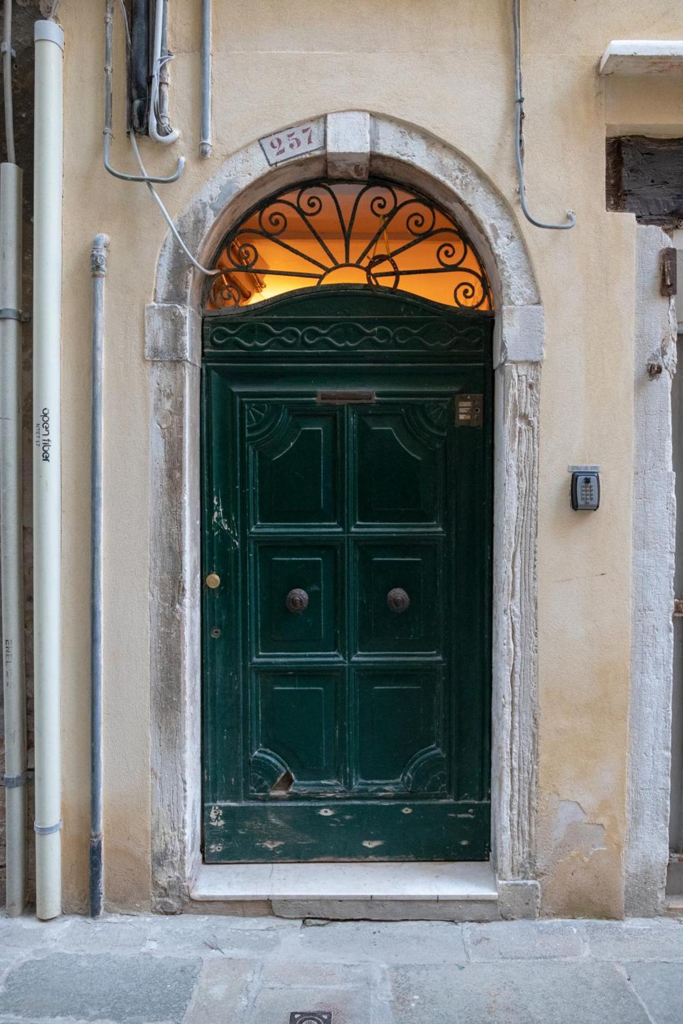 Lorenzo'S Home Venice Veneza Exterior foto